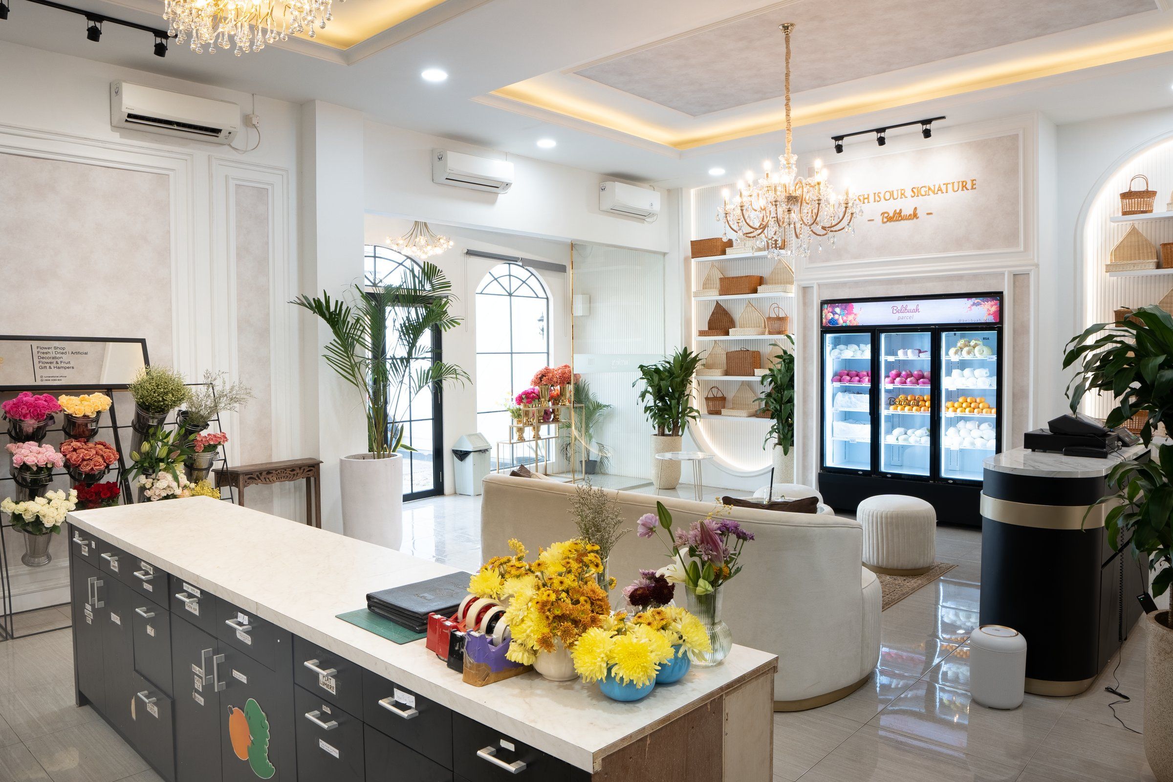 Photo of Florist, image 4 of 7