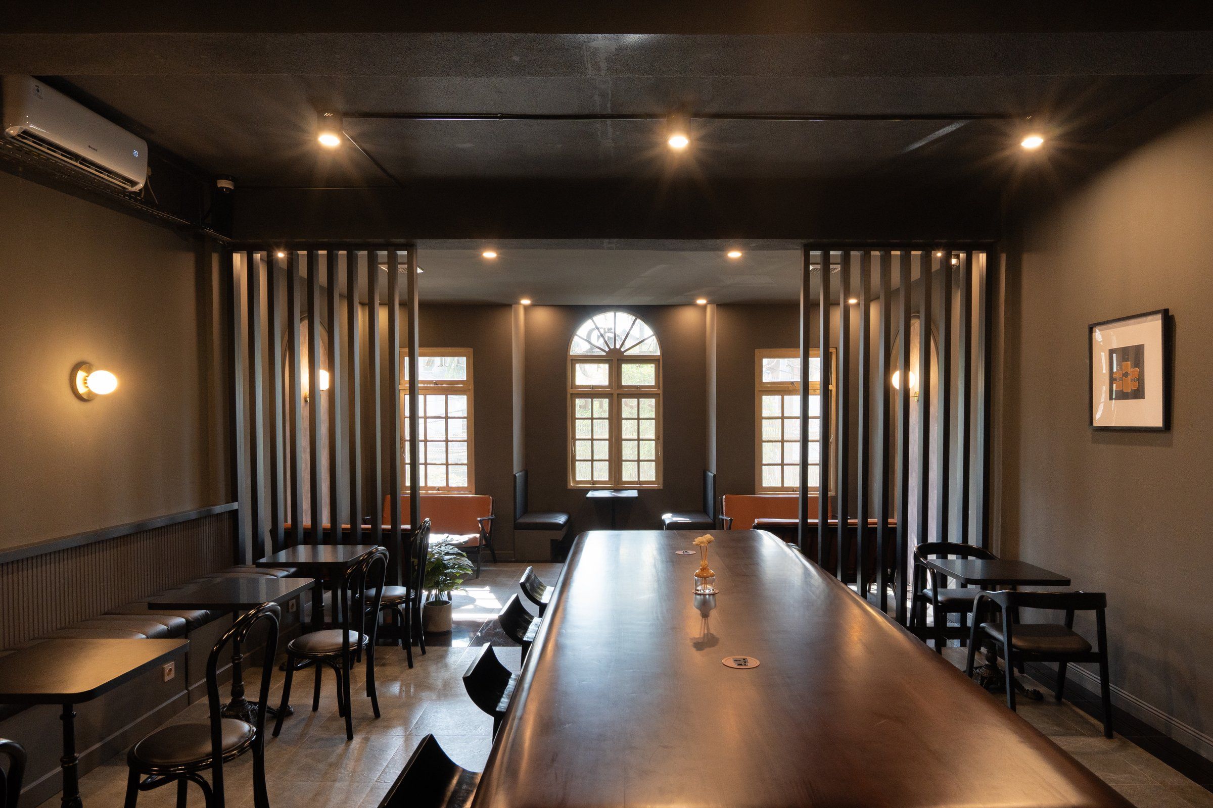 Photo of Coffeehouse, image 4 of 10