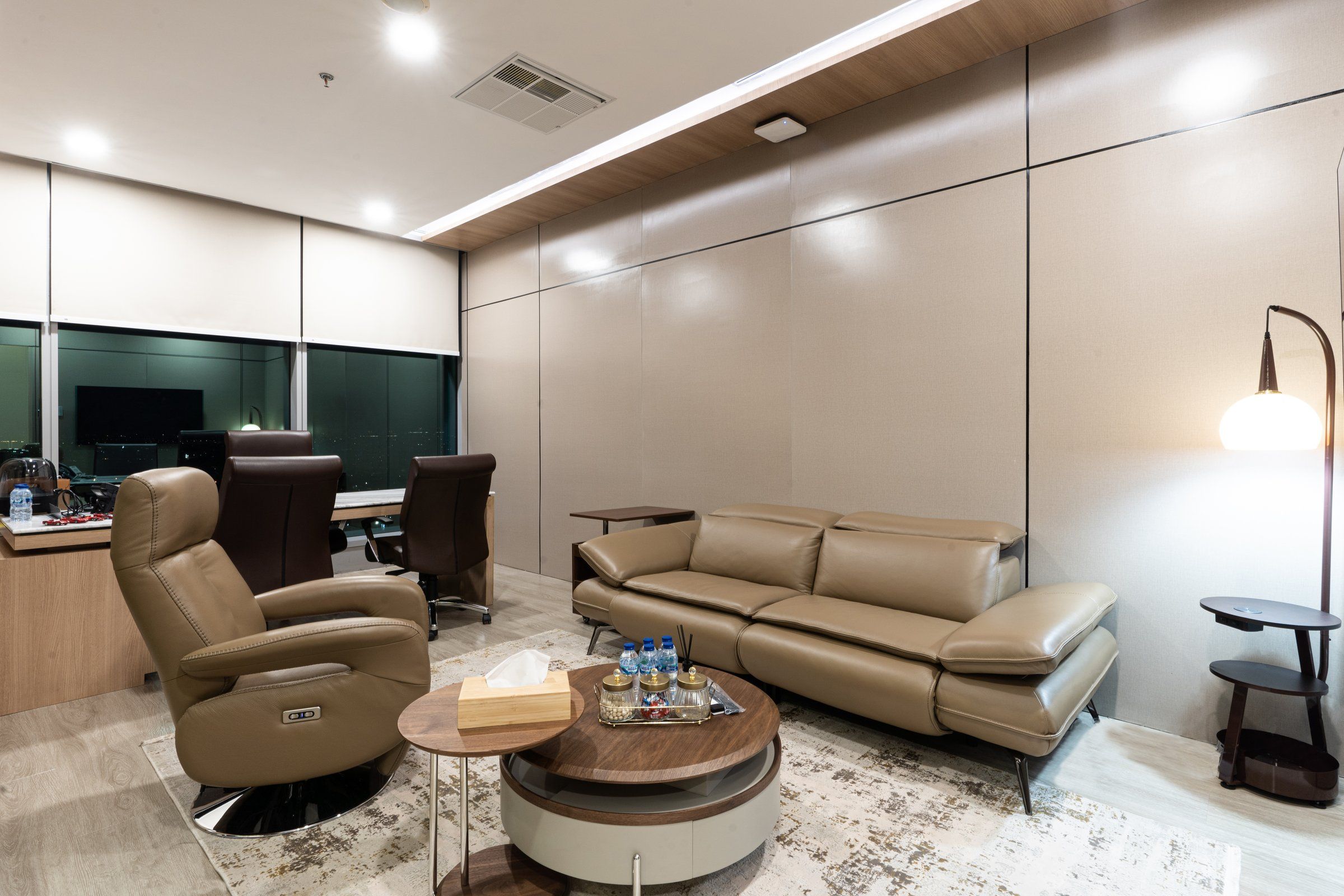 Photo of The Office, image 5 of 10