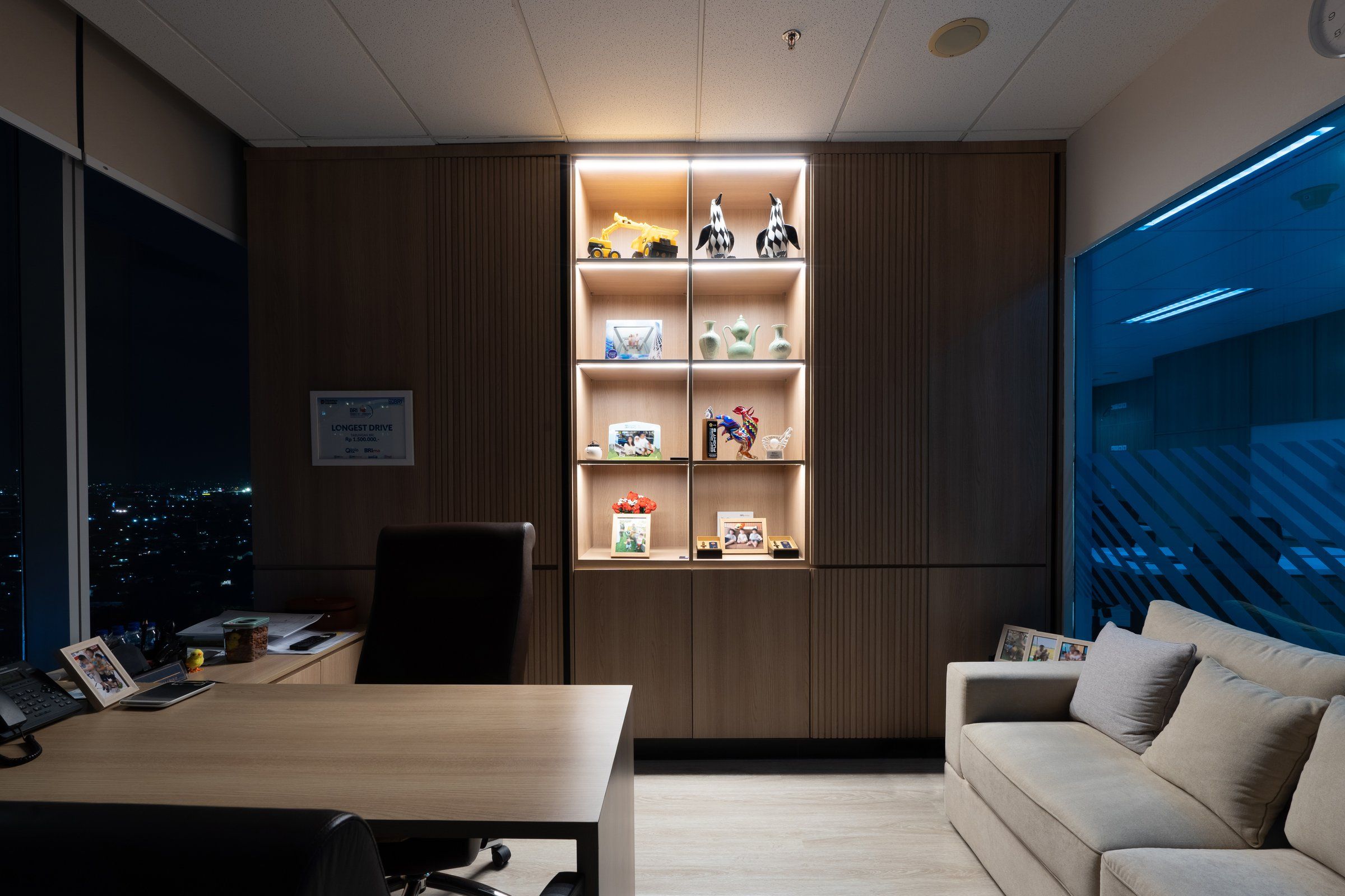 Photo of The Office, image 6 of 10