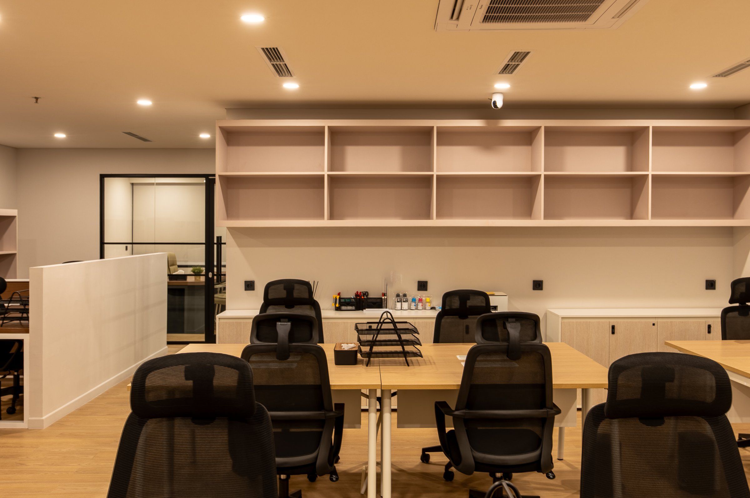 Photo of Ess/sie Office, image 7 of 15