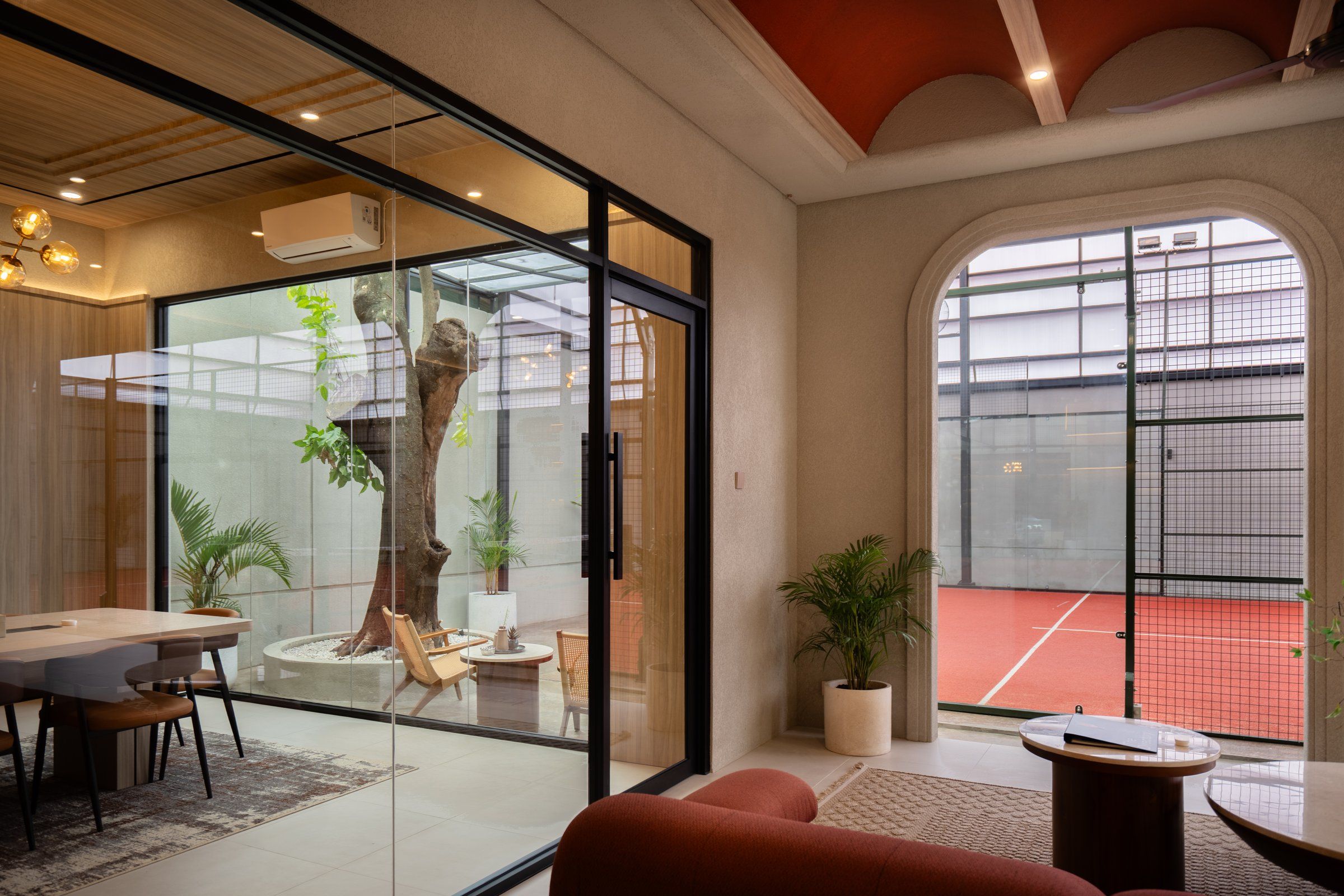 Photo of Padel Court, image 7 of 10
