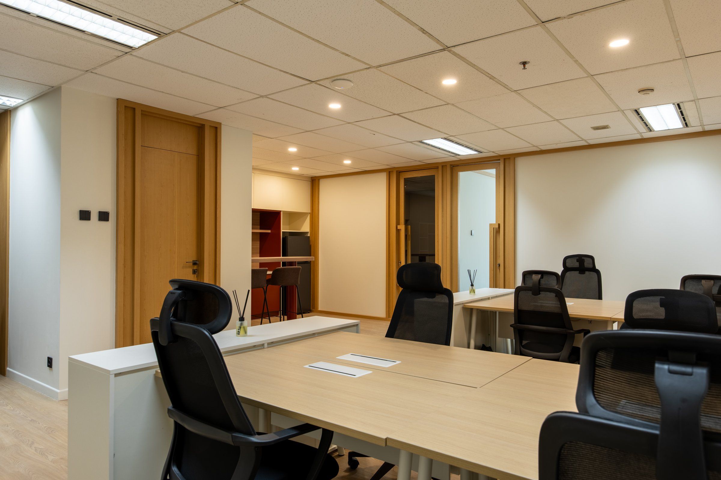 Photo of Private Office, image 12 of 13